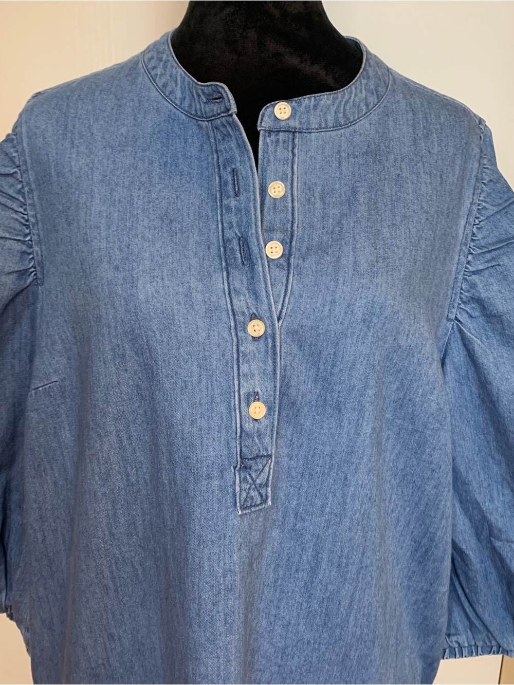 GAP Denim NWT Med. Tall Button-Front Dress in Blue w Pockets & Balloon Sleeves - Picture 2 of 6